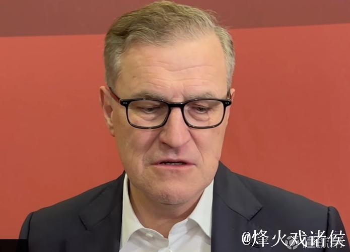 德雷森:在南看台燃放烟火的行为不可接受,部分 德雷森:在南看台燃放烟火的行为不可接受,部分