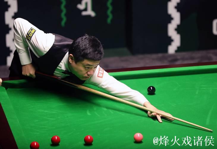 丁俊晖以5-2击败马奎尔 成功挺进斯诺克沙特大师赛16强